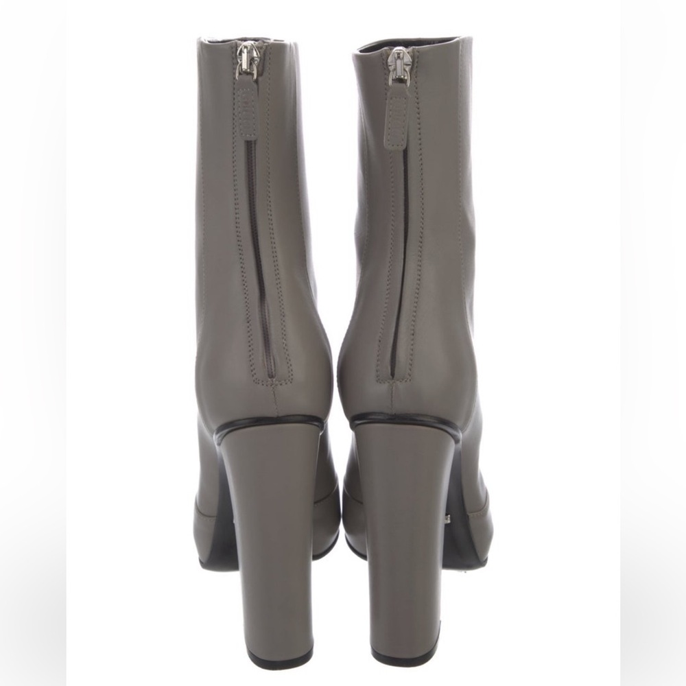 Gucci Leather Booties - Picture 3 of 5